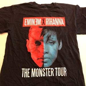 eminem rihanna concert tour tee -   rare